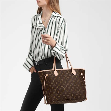 clean louis vuitton bag